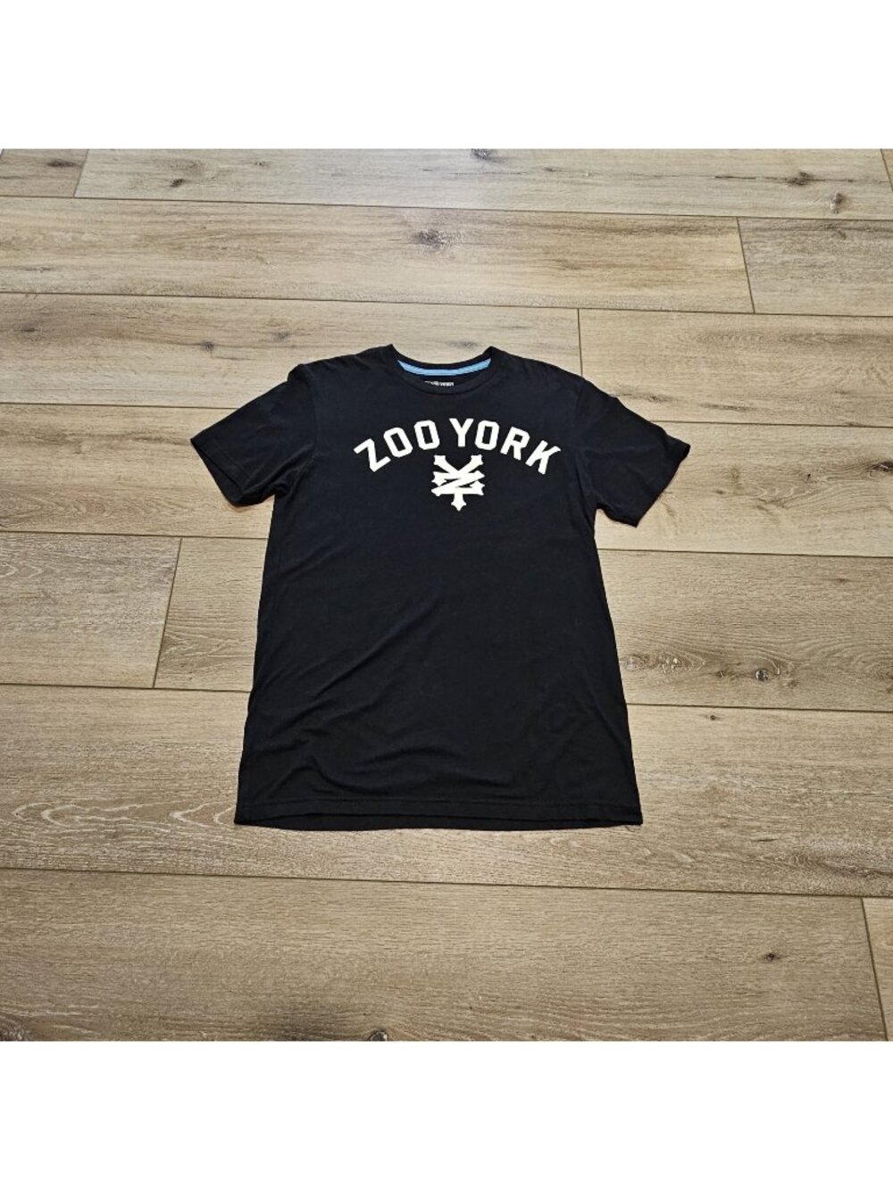 Zoo York Men's T Shirt Size Large Black Short Sleeve Graphic Tee Casual Tops